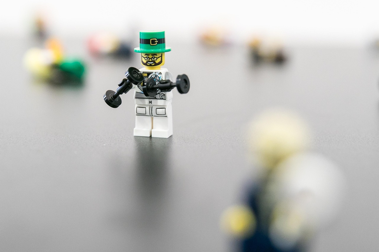 “技术支持辅助和游戏追踪机制的关系”